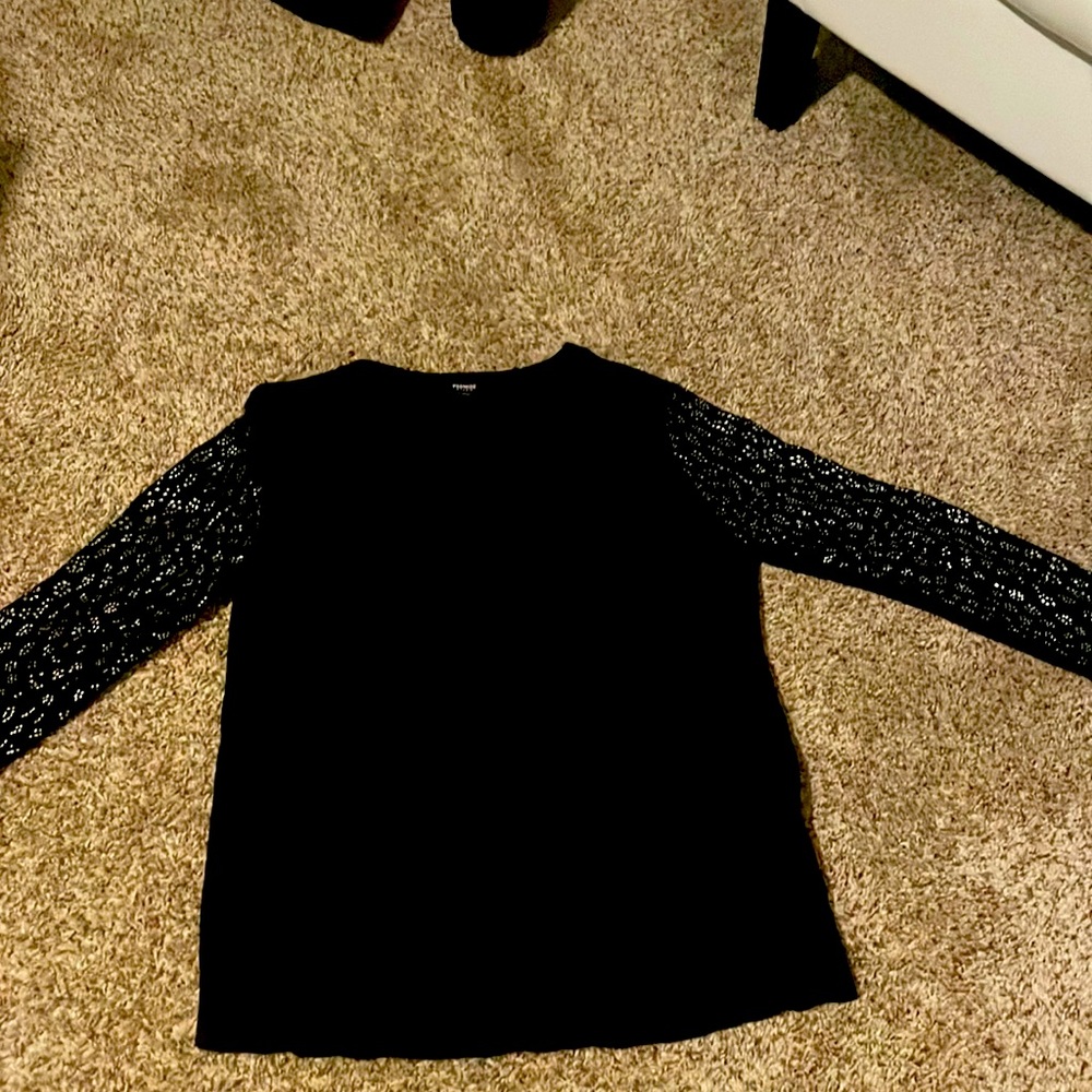 Premise Studios Women’s Glittery Long Sleeve
